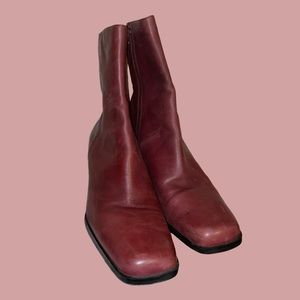 Madeline 90s square toe boots